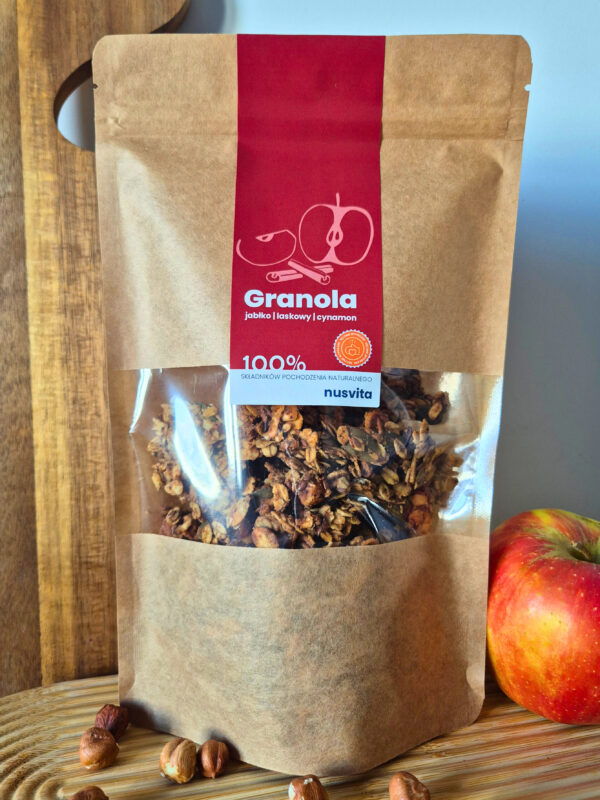 Granola jabłko, laskowy, cynamon